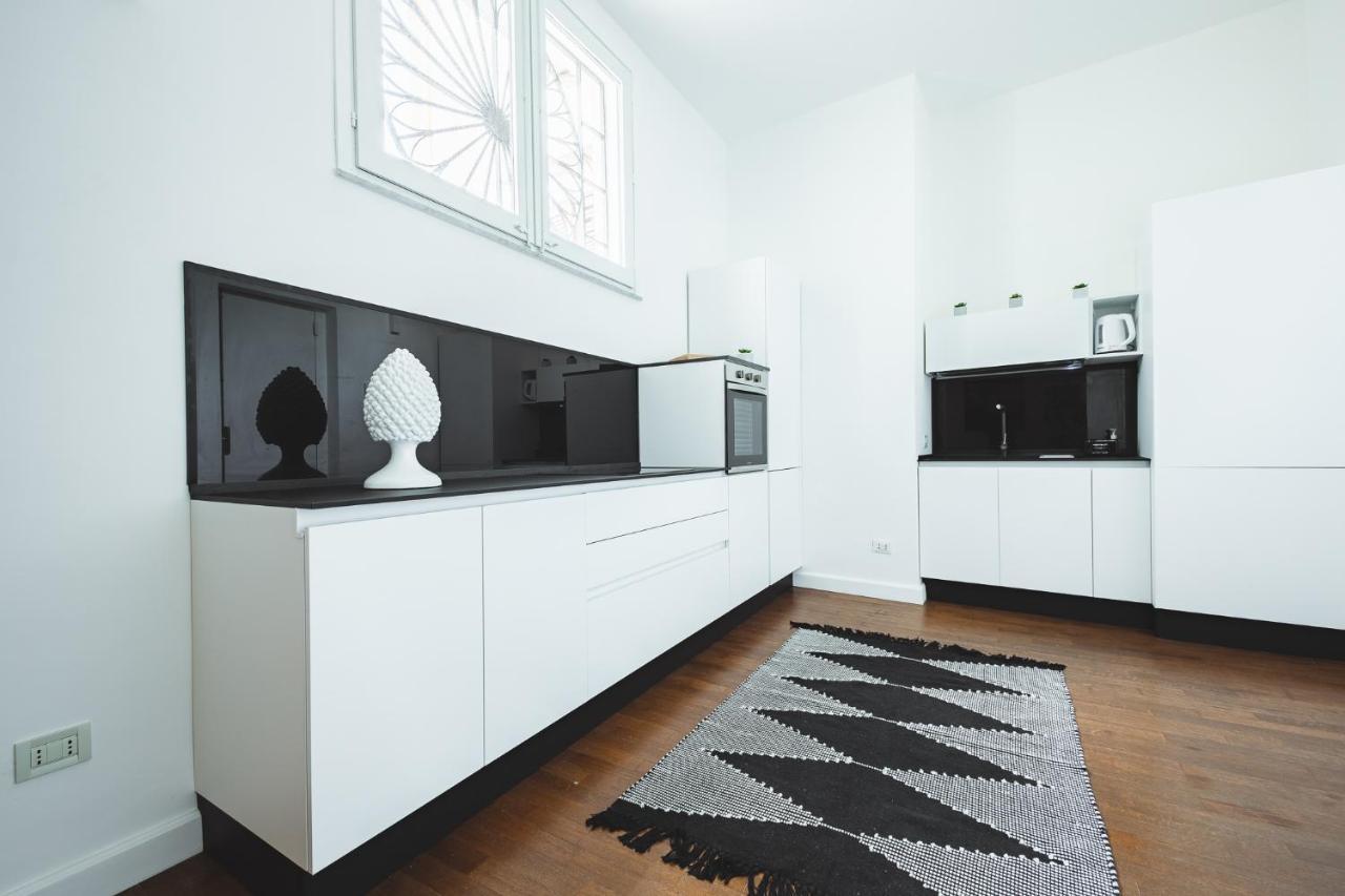 Chichi Home ปาแลร์โม ภายนอก รูปภาพ